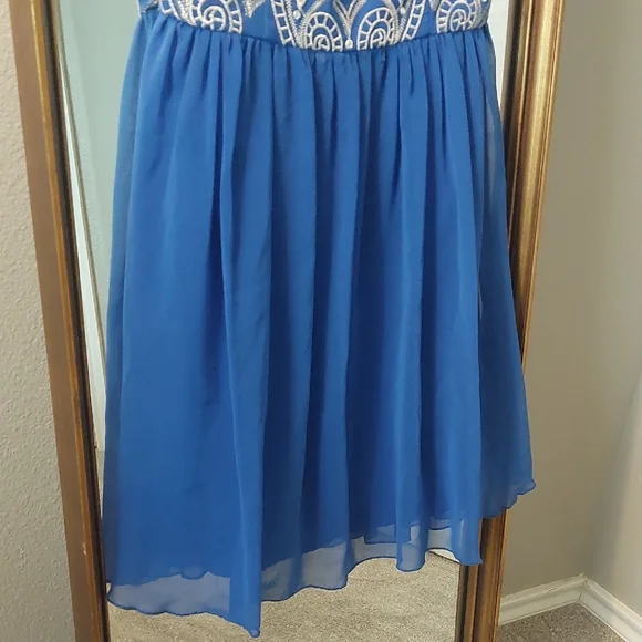 Chi Chi London Silver Sequin Fit and Flare Mini Dress - Picture 3 of 6